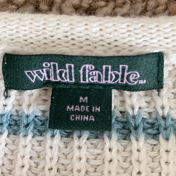 Blue and white cropped sweater - Picture 2 of 2